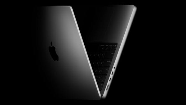 Why the MacBook Is Trending in India — 2025 Analysis